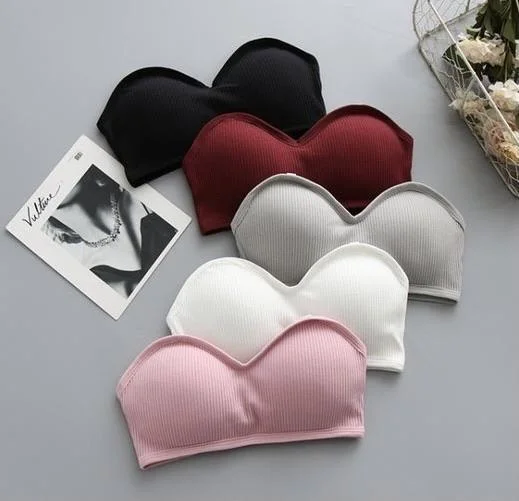 Non wired bras for women with a large bust​ Trexy Strapless Bralette