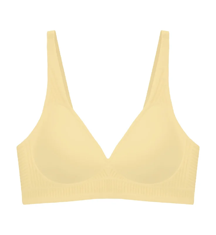 Non wired sleep bras with a scoop neck​ Zone Easy Non Wired Padded Bra