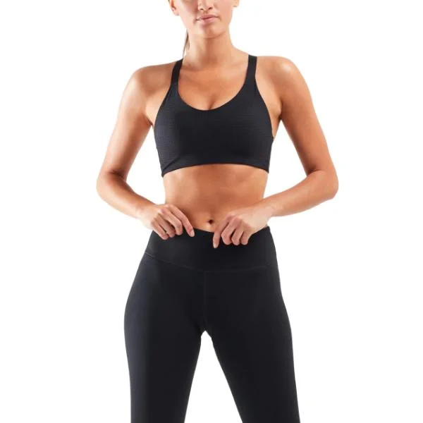 plus size women sport bra for full support 2XU - Aero Medium Impact Bra