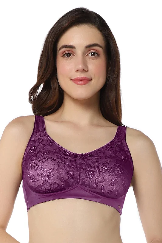 Bra with a contour memory foam cup for a natural look AMANTE-BRA101301 Elegant Lace Non-Padded Non-Wired Support Bra Bra with a contour memory foam cup for a natural look AMANTE-BRA101301 Elegant Lace Non-Padded Non-Wired Support Bra