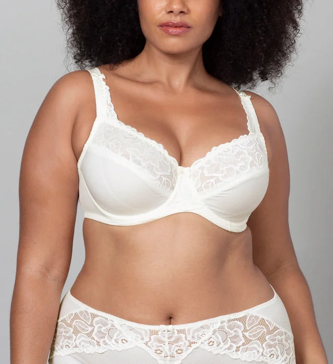 Unpadded bras for a natural and lightweight feel​ SALE CHANGE Florence Ivory