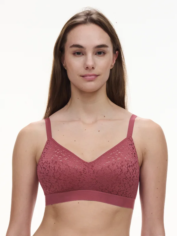 Bra with a lace - trim for an elegant and delicate touch CHANTELLE C13F80 Norah Comfort Supportive Wirefree Bra Bra with a lace - trim for an elegant and delicate touch CHANTELLE C13F80 Norah Comfort Supportive Wirefree Bra