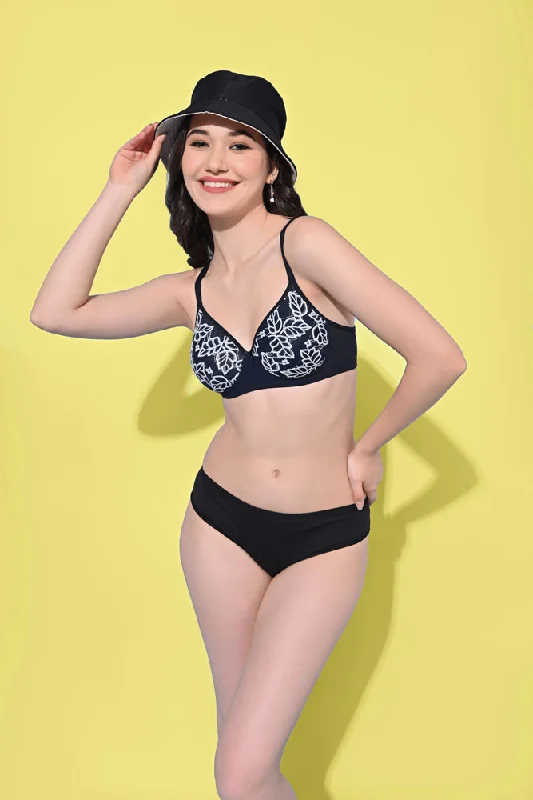 Push - up bras to add cleavage and lift FIMS Fashion Padded Non-Wired Full Cup Leafy Print bra Push - up bras to add cleavage and lift FIMS Fashion Padded Non-Wired Full Cup Leafy Print bra