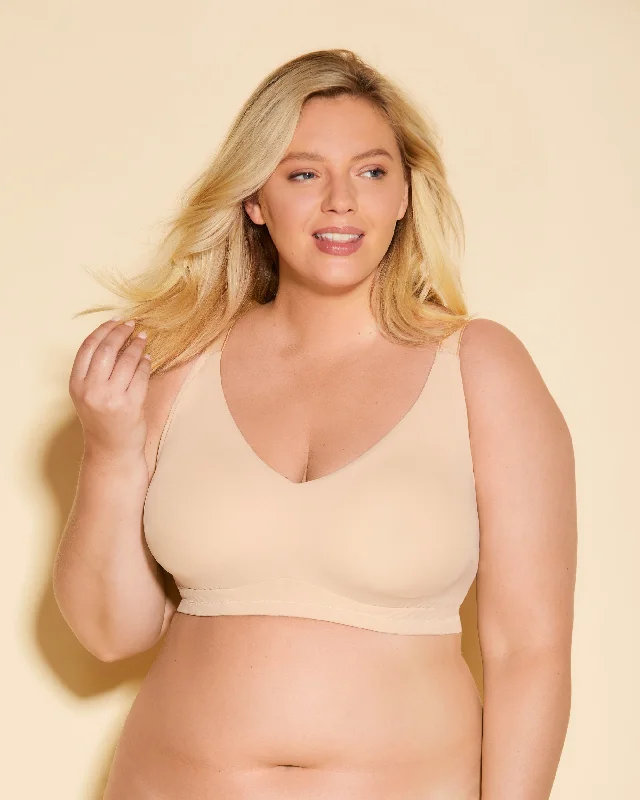 Bra with a racerback design for better mobility COSABELLA FRECM1311 Free Cut Micro Ultra Curvy Bralette Bra with a racerback design for better mobility COSABELLA FRECM1311 Free Cut Micro Ultra Curvy Bralette