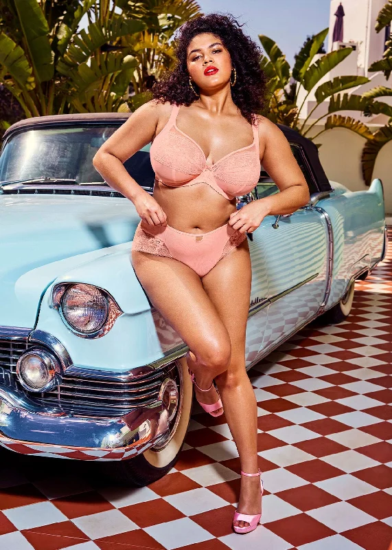 Bra with a lace - lined cup for a feminine and elegant look Kendra UW Plunge Bra In Rose Bud - Elomi Bra with a lace - lined cup for a feminine and elegant look Kendra UW Plunge Bra In Rose Bud - Elomi