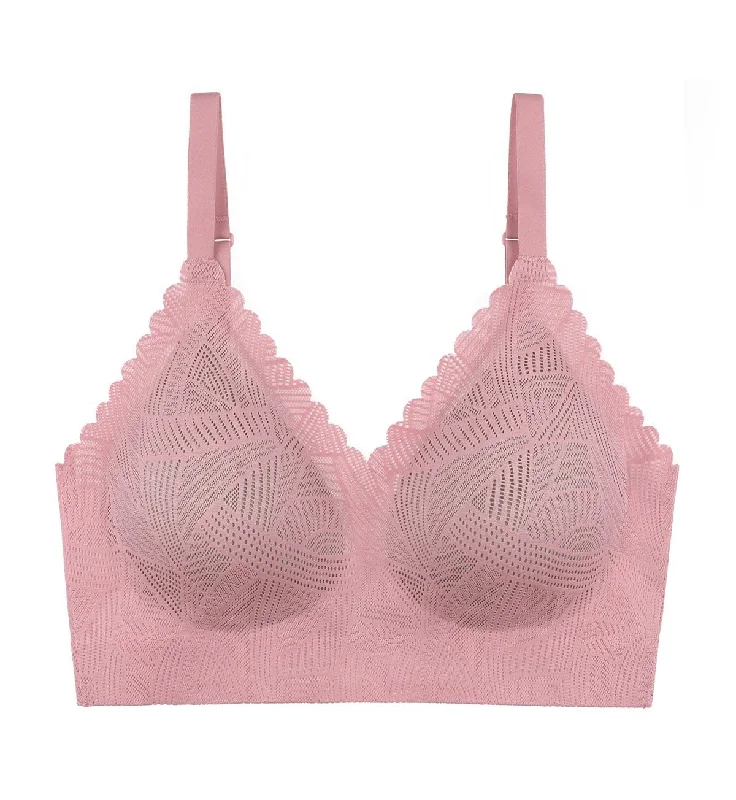 Sports bras for high - impact activities and workouts NEW ZERO IN LACE PUSH-UP BRA Sports bras for high - impact activities and workouts NEW ZERO IN LACE PUSH-UP BRA