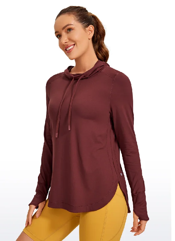 Bra with a balconette style for a flirty neckline Brushed Feeling Long Sleeves Hoodie with Thumbhole Bra with a balconette style for a flirty neckline Brushed Feeling Long Sleeves Hoodie with Thumbhole