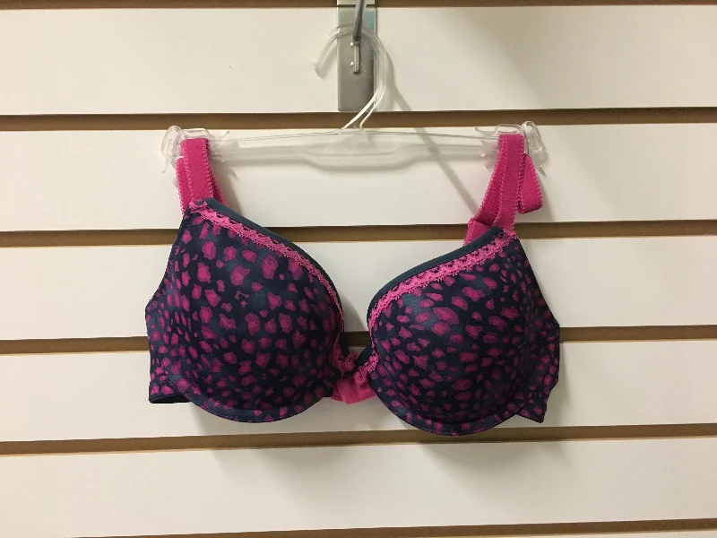 Bra with a contour memory foam cup for a natural look​ SALE PANACHE 5846 IN PURPLE