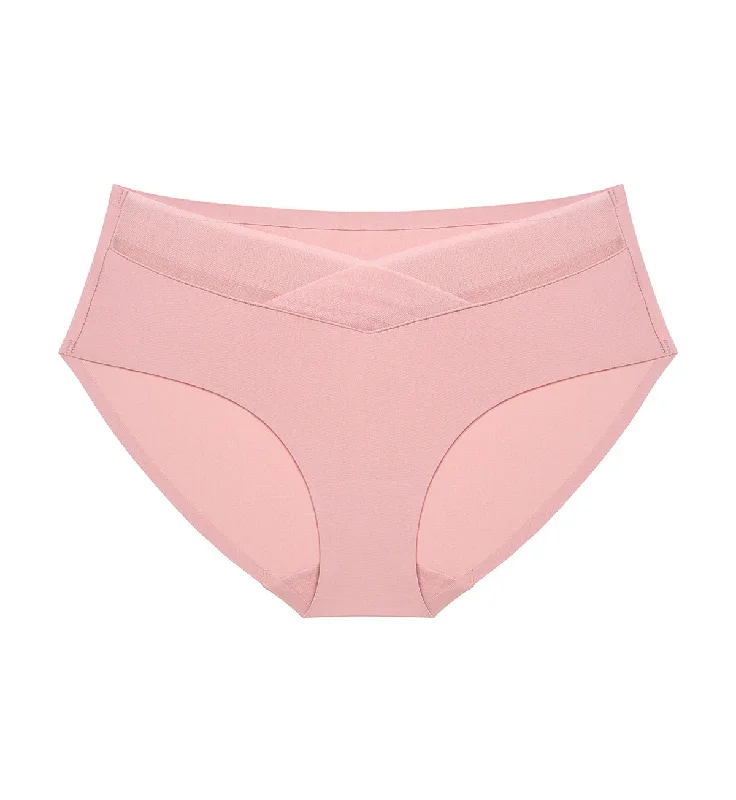 Bra with a seamless cup for a smooth silhouette​ Shape Smart Hipster