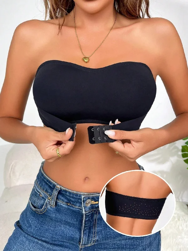 Bra with a plus - size customized fit option for a perfect fit Simple Solid Front-Closure Hook And Eye Strapless Wireless Bra Black Bra with a plus - size customized fit option for a perfect fit Simple Solid Front-Closure Hook And Eye Strapless Wireless Bra Black