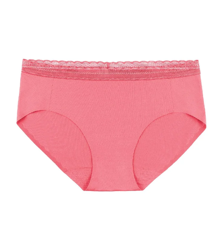 Bra with a plus - size front - closure for easy access SLOGGI BODY ADAPT TWIST HIPSTER Bra with a plus - size front - closure for easy access SLOGGI BODY ADAPT TWIST HIPSTER