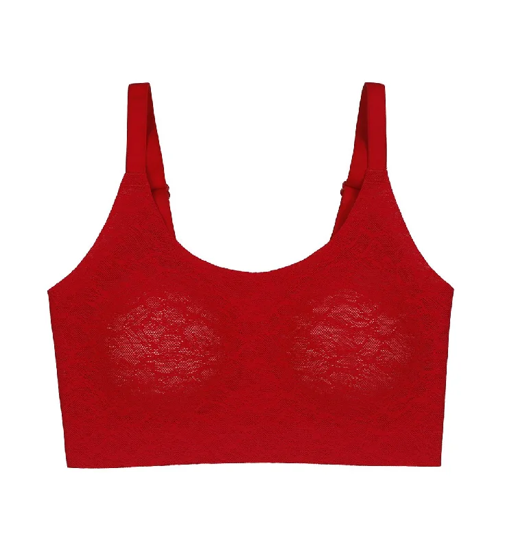 Bra with a plus - size seamless design for a smooth look​ SLOGGI ZERO IN LACE TOP
