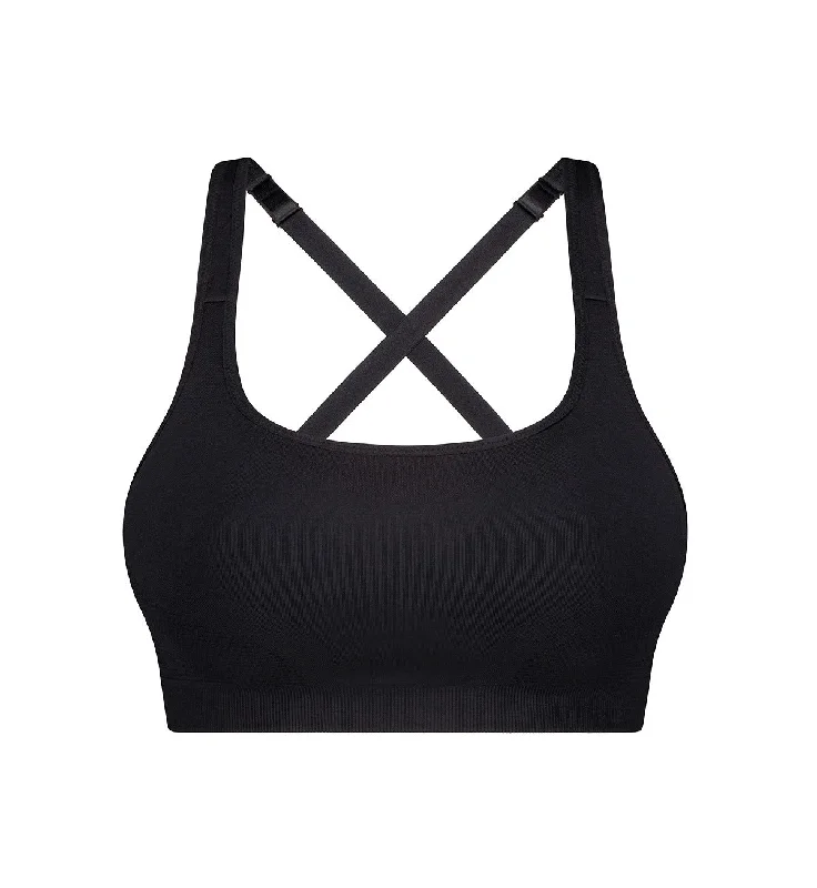 petite medium impact women sport bra TRIACTION ULTRA SEAMFREE TOP