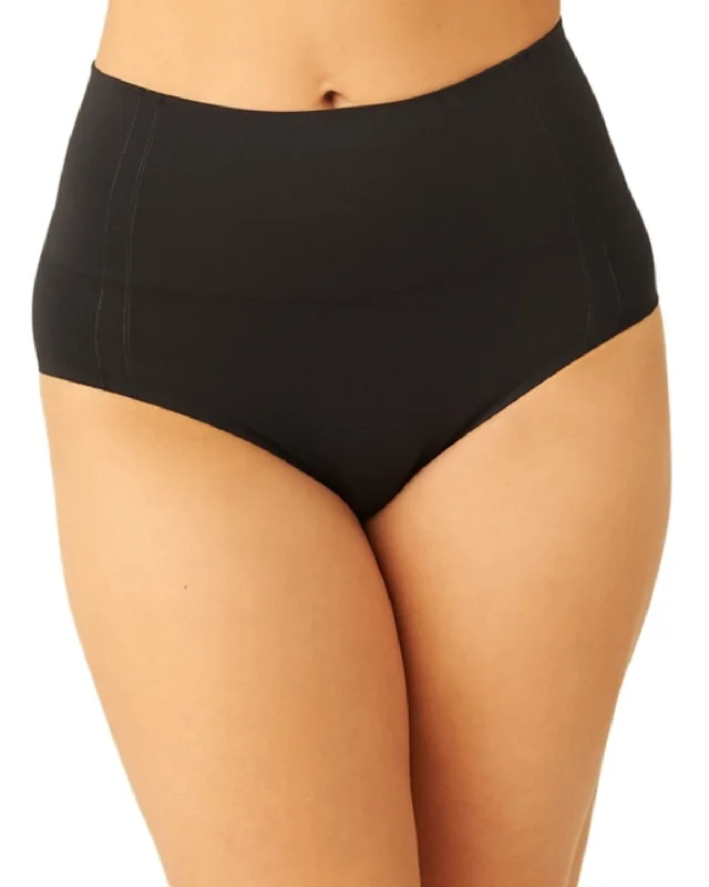 Shaper for a bridesmaid dress to look flawless Wacoal Smooth Series™ Shaping Brief - 809360 - Black Shaper for a bridesmaid dress to look flawless Wacoal Smooth Series™ Shaping Brief - 809360 - Black