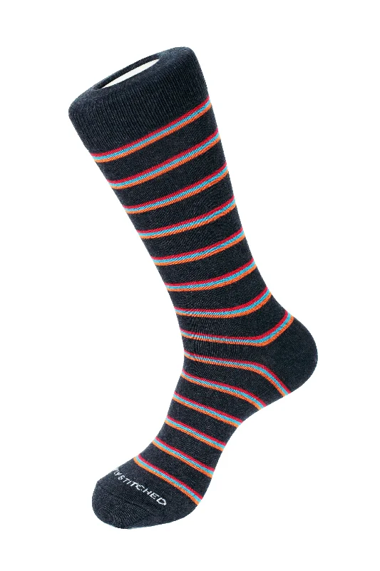 Women's ribbed knee - high socks for a classic look Tri Stripe Crew Sock