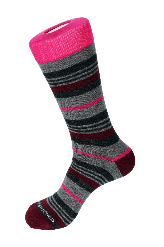 Women's anti - odor socks for long - day freshness Arrowhead Stripe Crew Sock