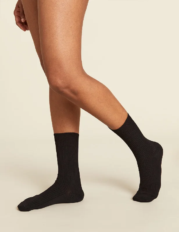Women's arch - support socks for better comfort Women's Ribbed Crew Socks - Black