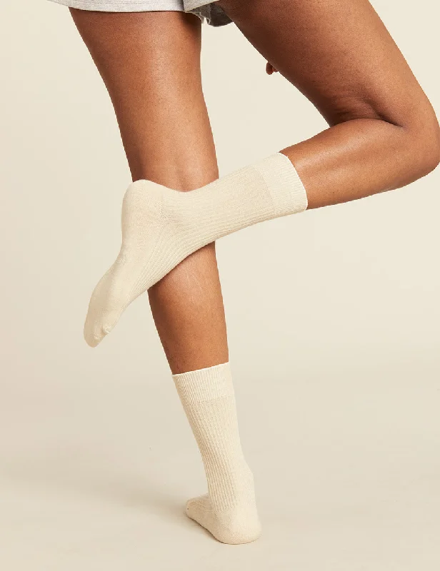 Women's ribbed knee - high socks for a classic look Women's Ribbed Crew Socks - Oatmeal Women's ribbed knee - high socks for a classic look Women's Ribbed Crew Socks - Oatmeal